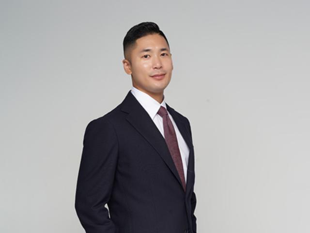 군판사 출신, 정지훈 변호사